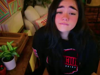 annatigarr webcam model stream image