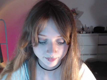 mnepohuyy webcam bongacams model stream image