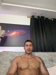 aaroncolombia webcam model stream image