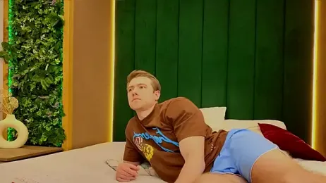 EthanPinkman webcam model stream image