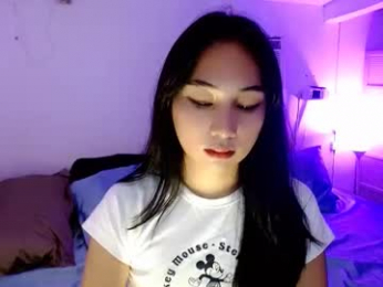 sweetlilly_18 webcam model stream image