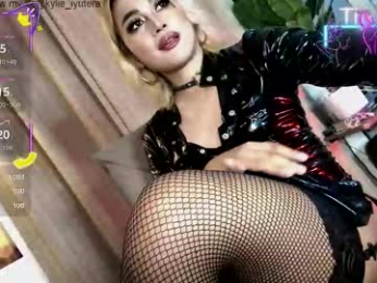kylie_iyutera webcam model stream image