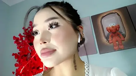ichiben webcam stripchat model stream image