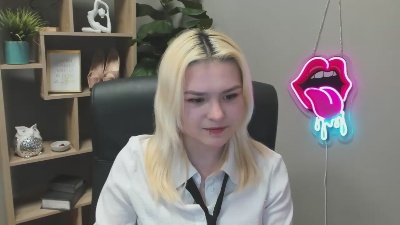 SweetLilyxo webcam model stream image