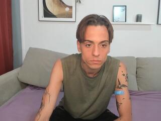 Adrian Florinn webcam model stream image
