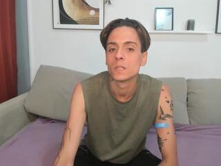 Adrian Florinn webcam model stream image