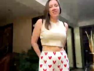 accadunnell webcam model stream image