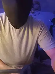 Tommyhot20 webcam model stream image