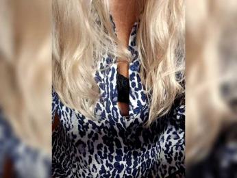 Divaya webcam model stream image