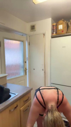 movers1 webcam model stream image