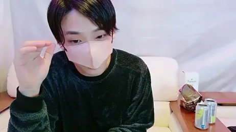 -kou-- webcam model stream image