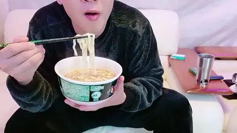 -kou-- webcam model stream image