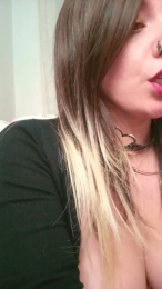 KimieChan webcam model stream image