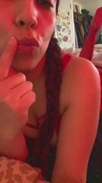 Reedgyal webcam cam4 model stream image