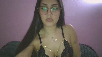 AuraLuxe webcam cam4 model stream image