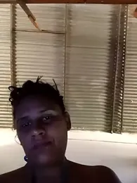 Andreita_95 webcam model stream image