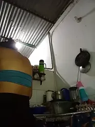 Andreita_95 webcam model stream image