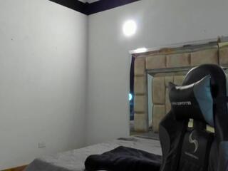 Ashton Muller webcam model stream image