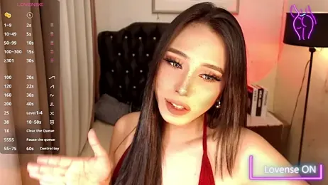 Tgirl_sasssy webcam stripchat model stream image