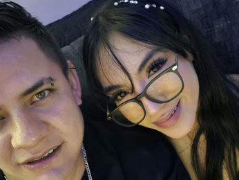 ArianaAndGabriel webcam model stream image