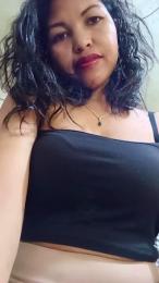 love_sim2 webcam model stream image