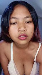 love_sim2 webcam model stream image