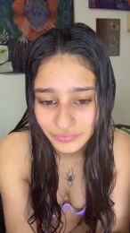 Maddydoll webcam model stream image