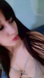 Foxy_Evii webcam model stream image