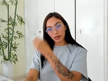 ASIAM_BRUNET webcam model stream image