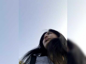 Annifer webcam model stream image