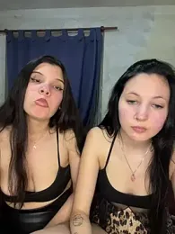 miluulatina webcam stripchat model stream image