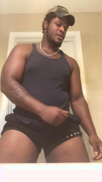 Keybump323 webcam model stream image