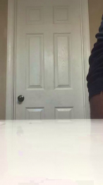 Keybump323 webcam model stream image
