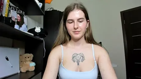 OhMyAlice webcam model stream image