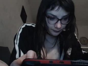 absintiliak webcam model stream image