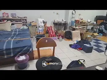 bb770504 webcam model stream image