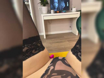 FentyPuma webcam model stream image