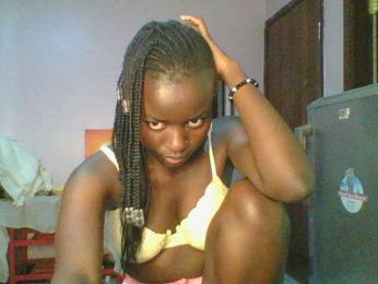 Cutiechoco webcam bongacams model stream image