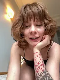 Oopsfoxy webcam model stream image