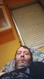 Ron69v webcam model stream image