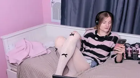 AcidTears webcam model stream image