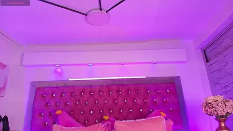 Tayzon_Foxxx webcam stripchat model stream image