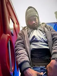 2HandsLong webcam stripchat model stream image