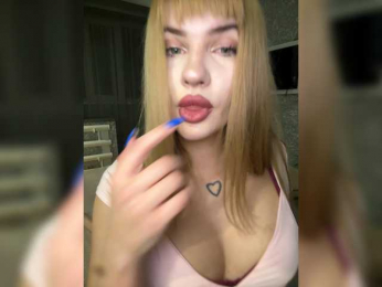 -Melani- webcam model stream image