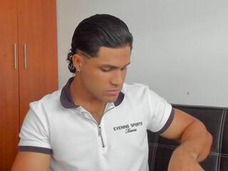 Owen Dark webcam model stream image
