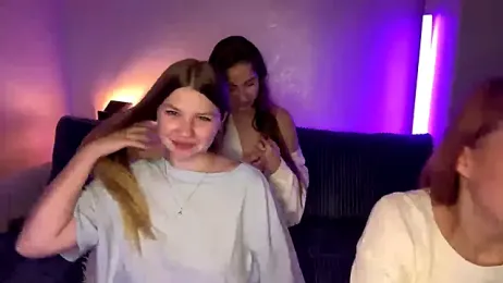 __2sya__ webcam stripchat model stream image