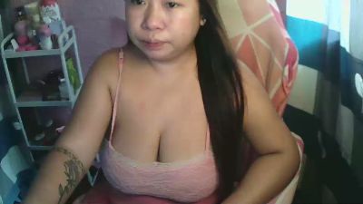 holy_phoebe24 webcam cam4 model stream image
