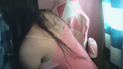 holy_phoebe24 webcam model stream image