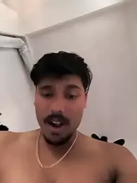 honestbbadboy webcam stripchat model stream image