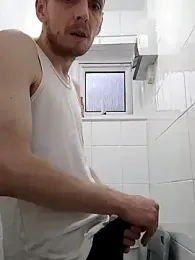 CrookedBunk3527 webcam model stream image